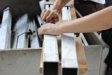 Stadtwerke Pfaffenhofen - Kommunalunternehmen baut Bühne für Gautrachtenfest in der Stadtwerke-Arena