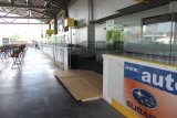 Stadtwerke Pfaffenhofen - Kommunalunternehmen baut Bühne für Gautrachtenfest in der Stadtwerke-Arena