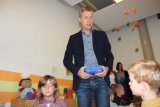 Stadtwerke Pfaffenhofen - Stadtwerke spenden Trinkgläser für Kindergärten in Pfaffenhofen