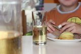 Stadtwerke Pfaffenhofen - Stadtwerke spenden Trinkgläser für Kindergärten in Pfaffenhofen