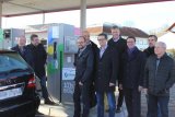 Stadtwerke Pfaffenhofen - Volltanken bitte! Erste 100% Biogastankstelle im Landkreis in Pfaffenhofen eröffnet